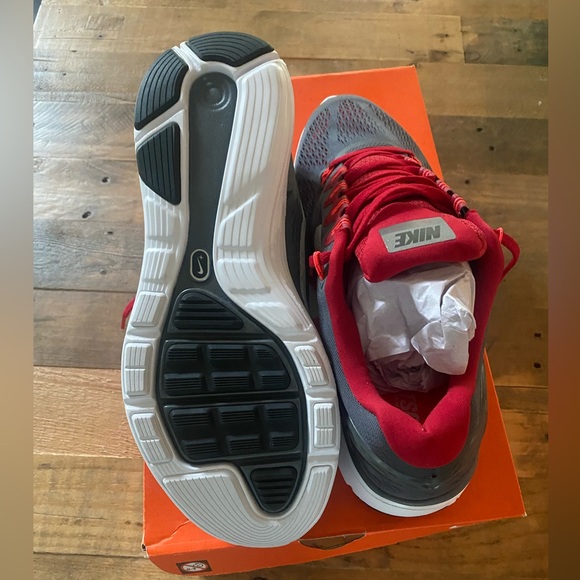 BNWT Nike Lunarglide + 5 Runner - Picture 4 of 4